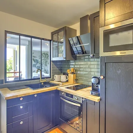 Appartement Brousse Brise - à Deux Pas De La *