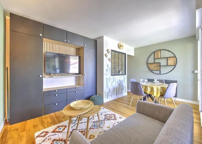 Brousse Brise - A Deux Pas De La